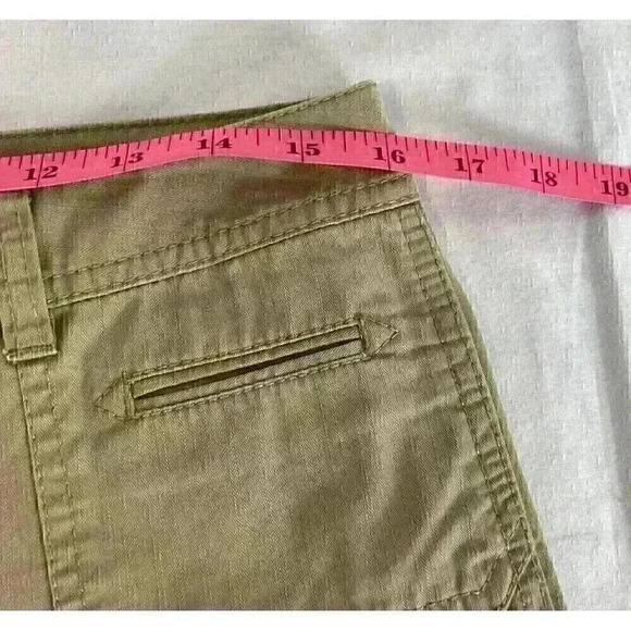 Eddie Bauer Womens Size 6 Tan Khaki Capri Wide Leg Pants Embroidered Accents - Picture 5 of 16